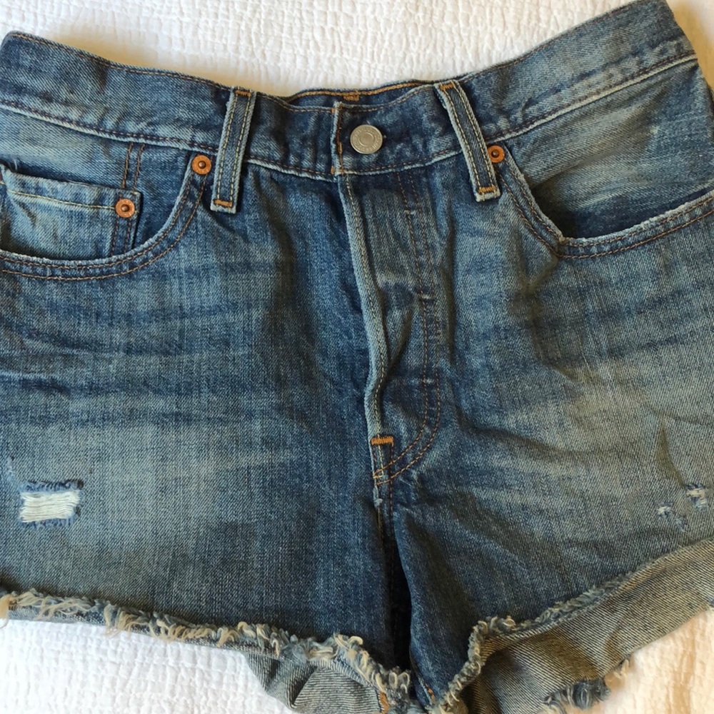 NWOT Levi’s 501 cotton high-rise shorts